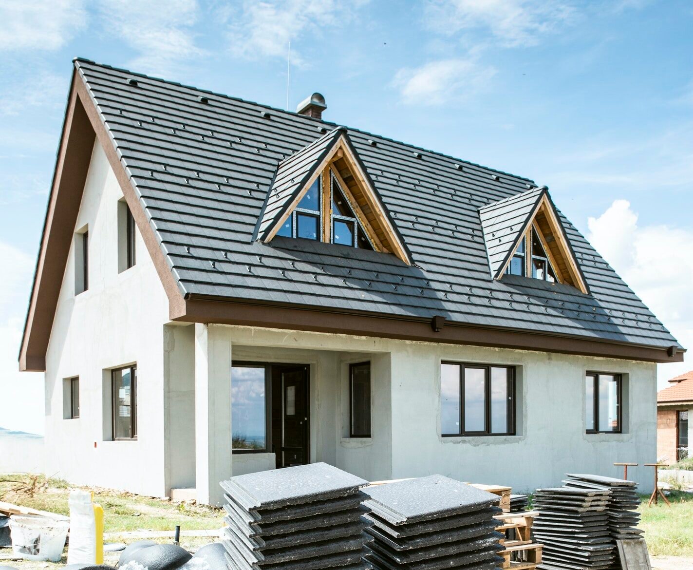 laying-roof-tiles.jpg